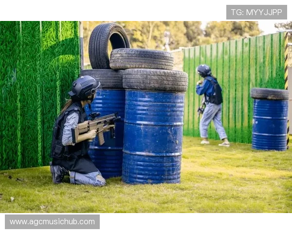 打造属于你的专属真人竞技场，开启激烈的实时对战挑战之旅